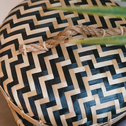 Bamboo laundry basket NABIRE – with lid