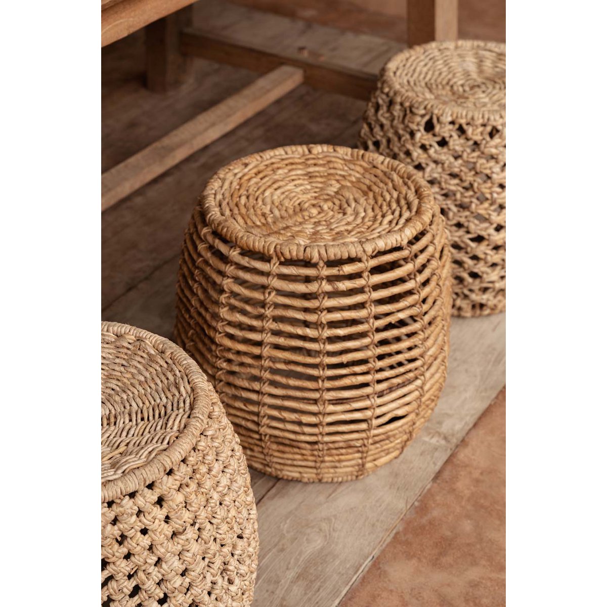 Handwoven banana leaf stool 48 cm - Brown