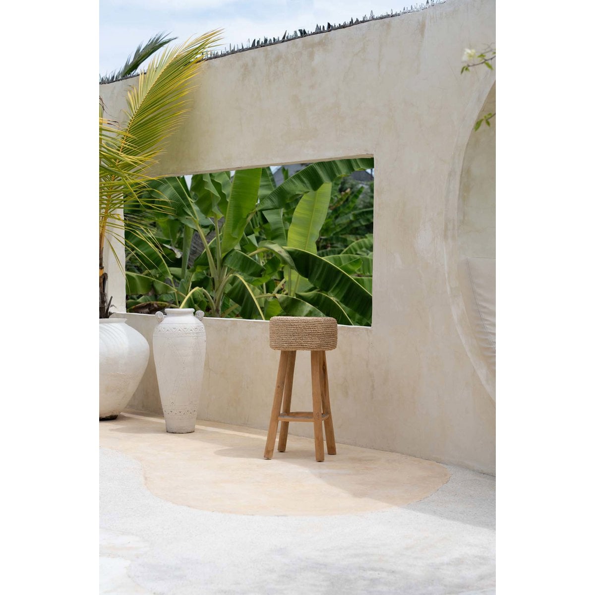 Wood raffia bar stool 75 cm tall - handcrafted in Indonesia