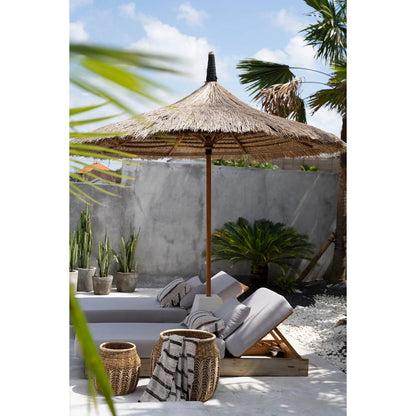 Rattan and banana leaf basket - natural, medium