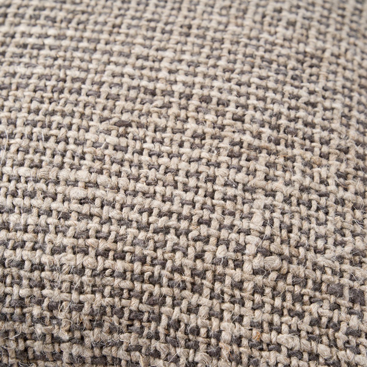 Linen cushion cover 50×50 cm – natural black grain texture