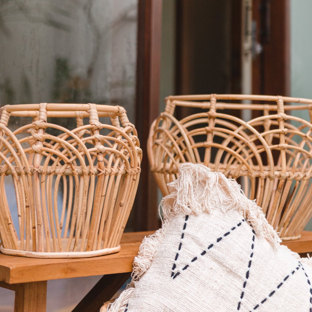 Rattanfletkurv RAHINA, M – ø 40 × 30 cm høj