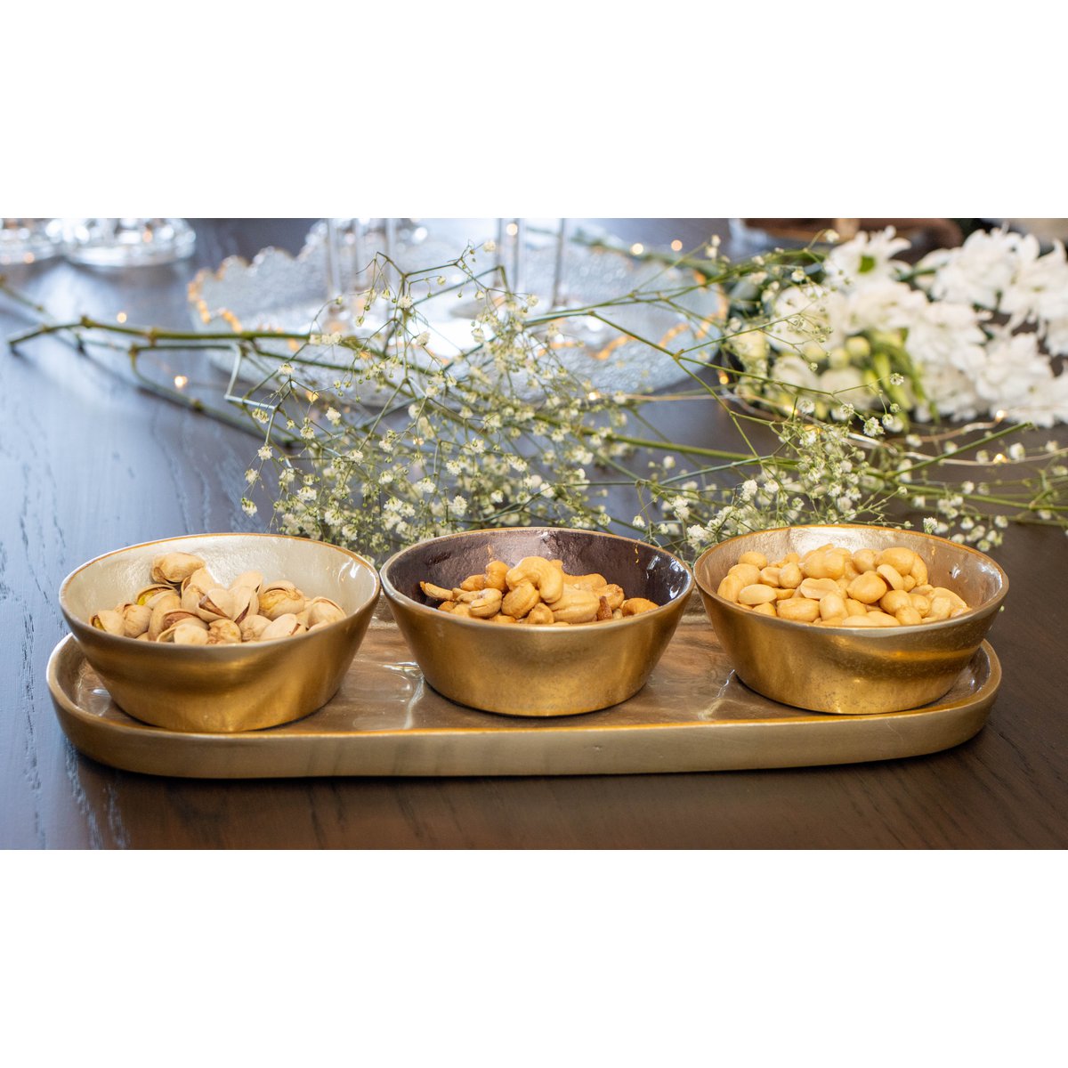 Aluminum aperitif set, 3 cups on oval tray