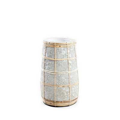 Terracotta vase, 22 cm - with raffia detail