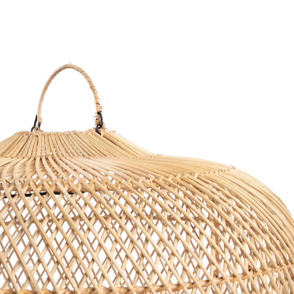 Rattan pendant shade L – Batu Bolong, handmade