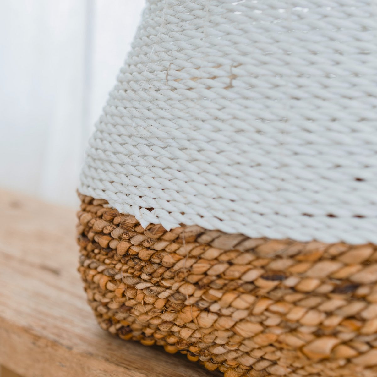 Square woven storage basket Majalengka M – 33 × 33 × 26 cm