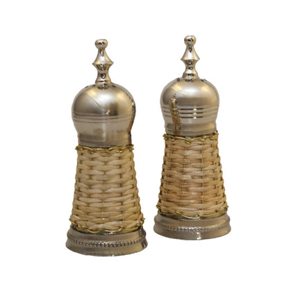 Beige wicker and steel salt and pepper set