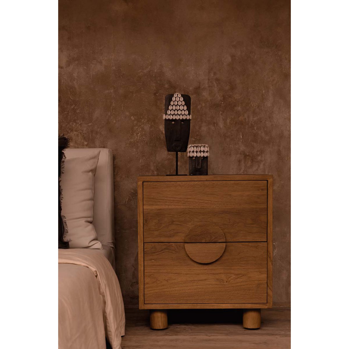 Grå Sumba sten #32 på fod – 32 cm