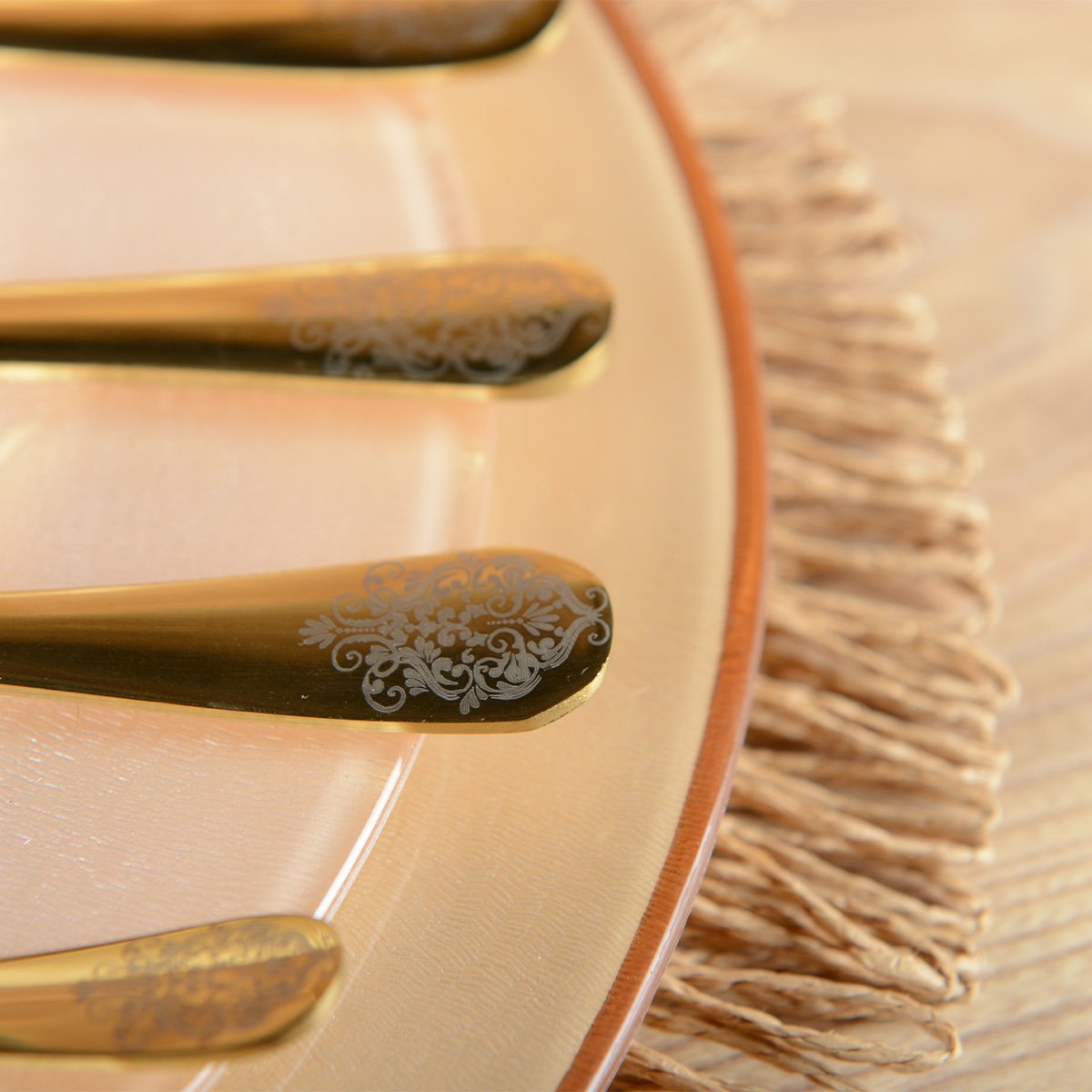 Gold-plated cutlery set, arabesque, 24 pieces