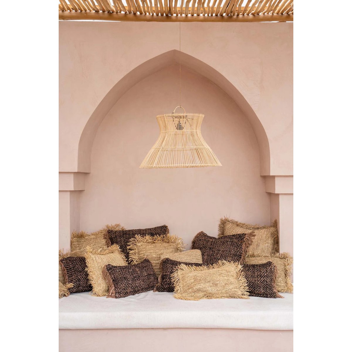 Hand-dyed cotton cushion cover 30×50 cm – black and copper