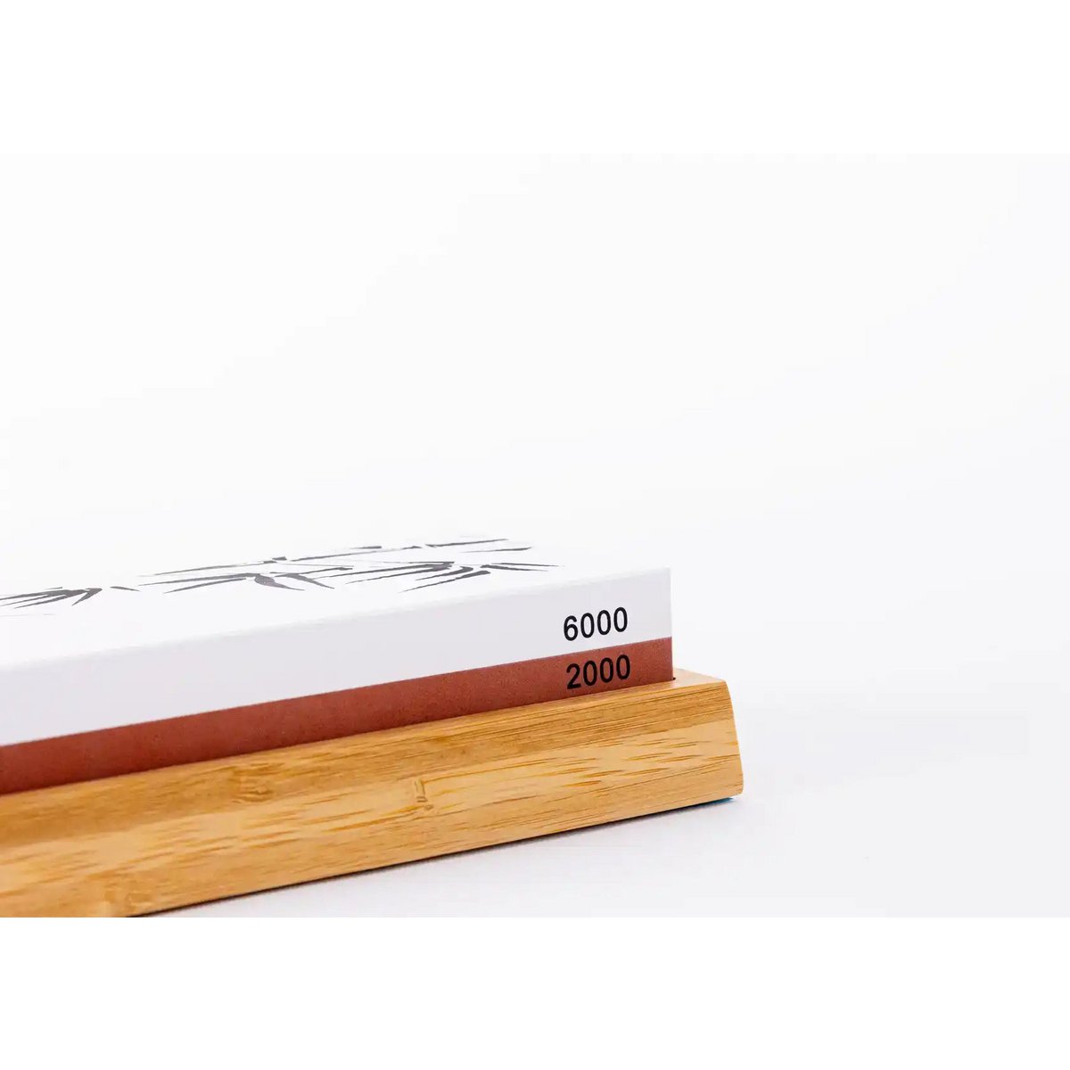 Whetstone 2000/6000 grit with bamboo base and angle guide