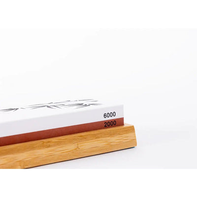 Whetstone 2000/6000 grit with bamboo base and angle guide