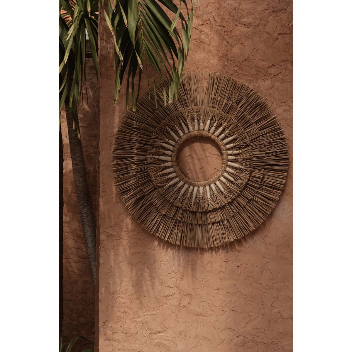 Mengdong grass wall circle, natural white - 75 cm