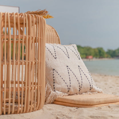 Runder Rattan-Beistelltisch Ø50 cm × 55 cm hoch – Alamaya