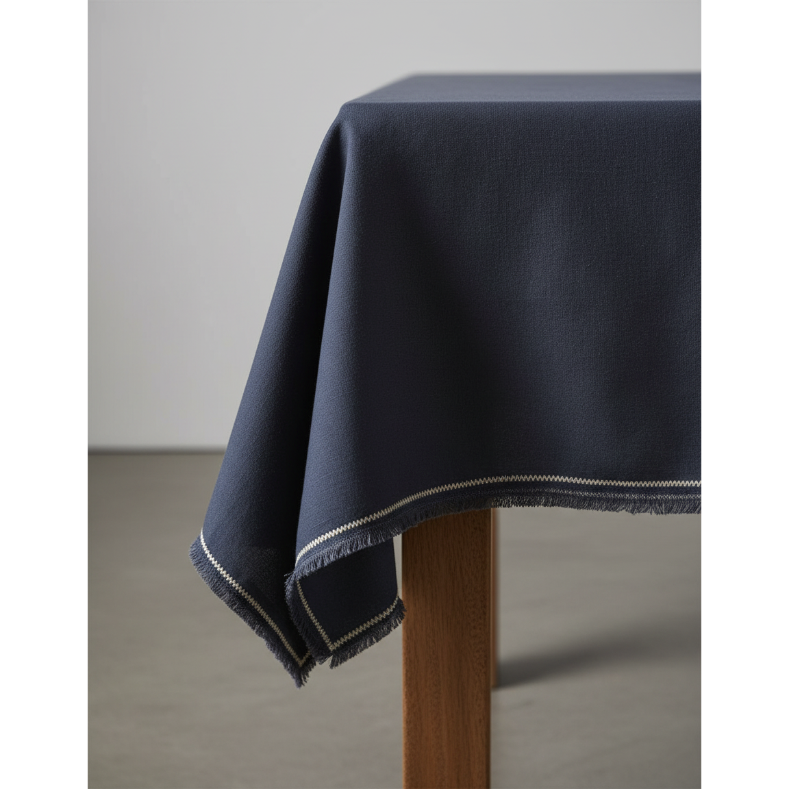 Linen tablecloth, black - 150×300 cm