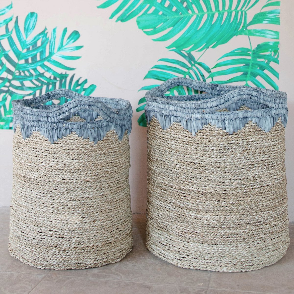 Seagrass vasketøjskurv NIAS M – 35 × 40 cm, beige & blå