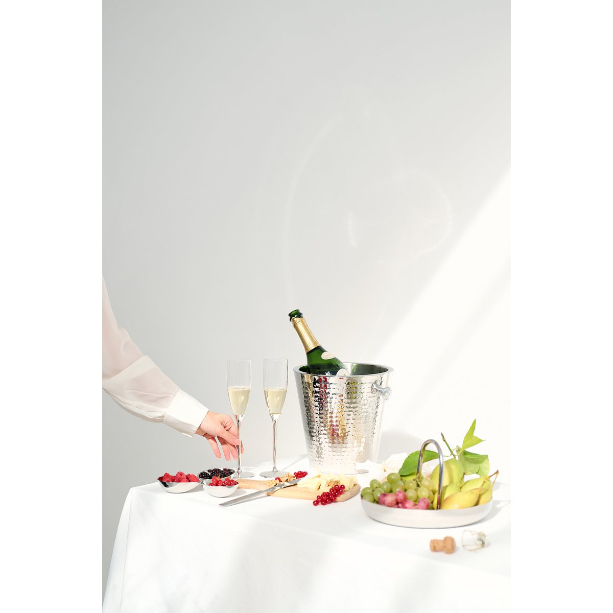 Stainless steel serving bowl Apus - 26 cm