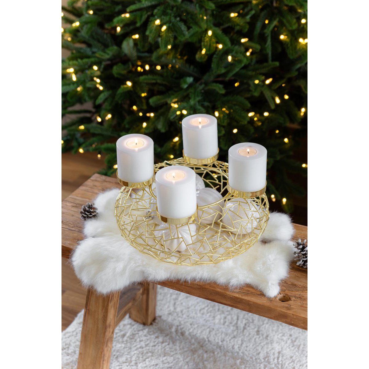 Adventskrans i metal 34 cm, guld finish - Milano