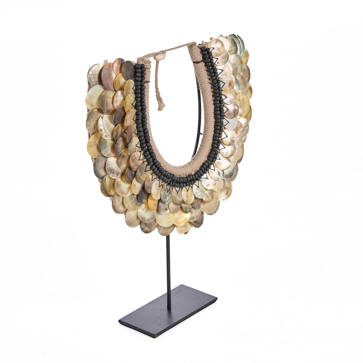 Shell necklace on stand - Natural, 40 cm