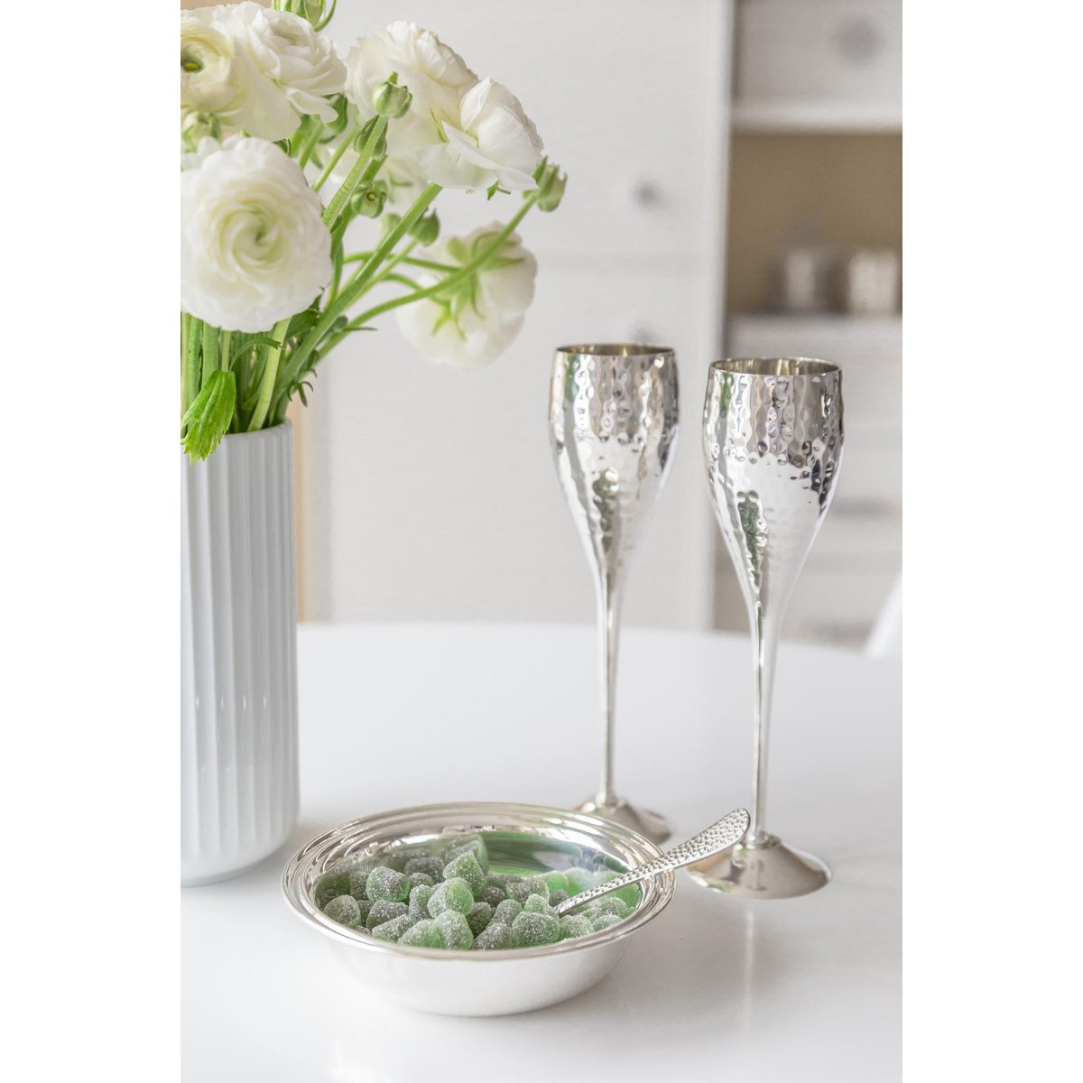 Silver-plated champagne flutes Dodo, set of 2, hammered, H 23 cm
