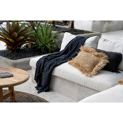Raffiakissenbezug 30×50 cm – handgewebt, Natur-Beige