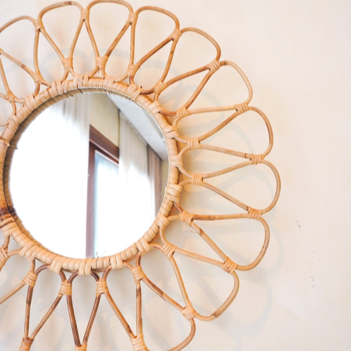 Rattan round wall mirror 38 cm DANAU – handmade