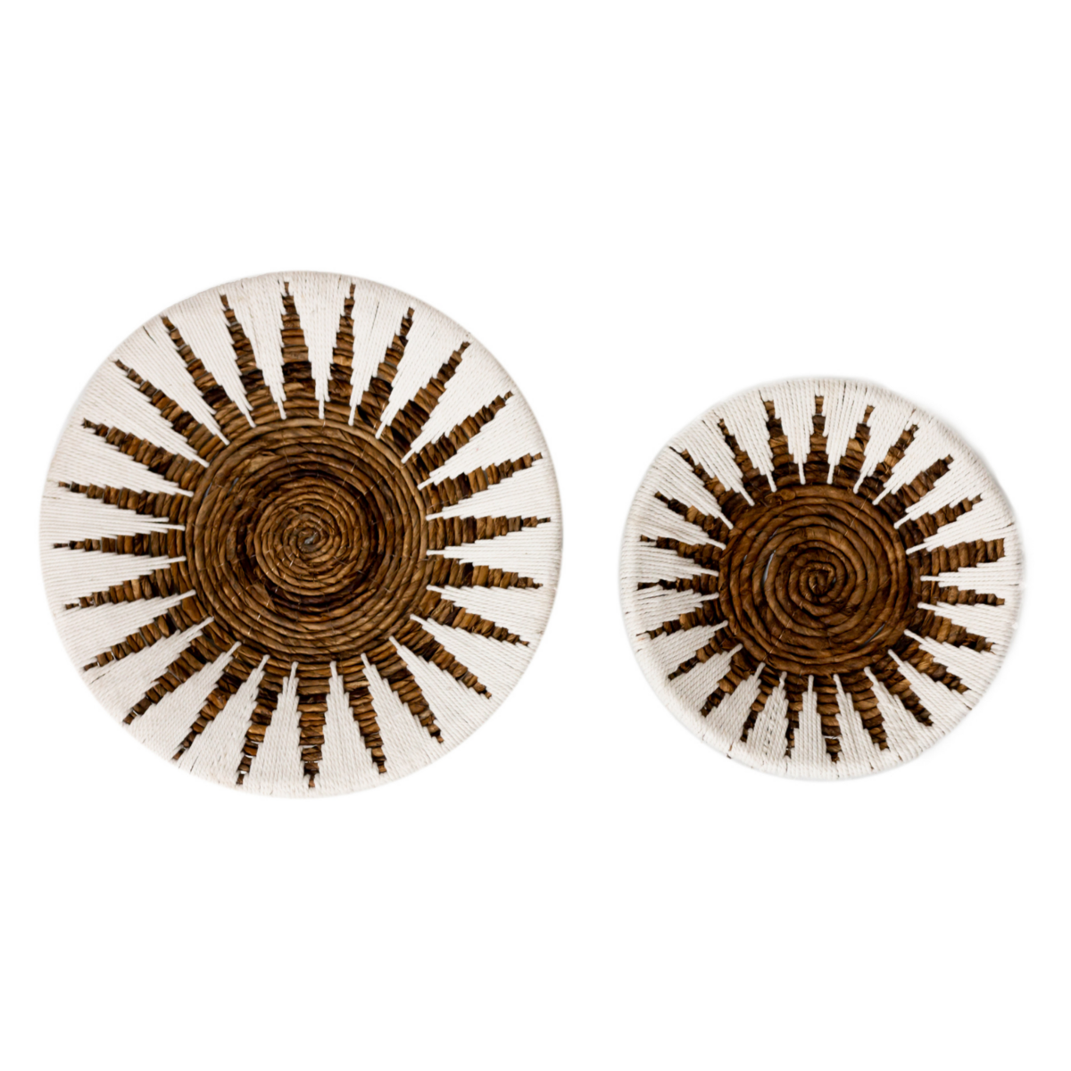 Woven wall circle MADALA, Ø40 cm – cotton and jute, geometric pattern