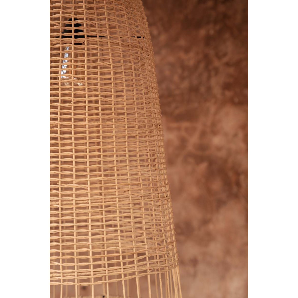 Pendel i rattan, 90 cm høj – slank, naturlig form