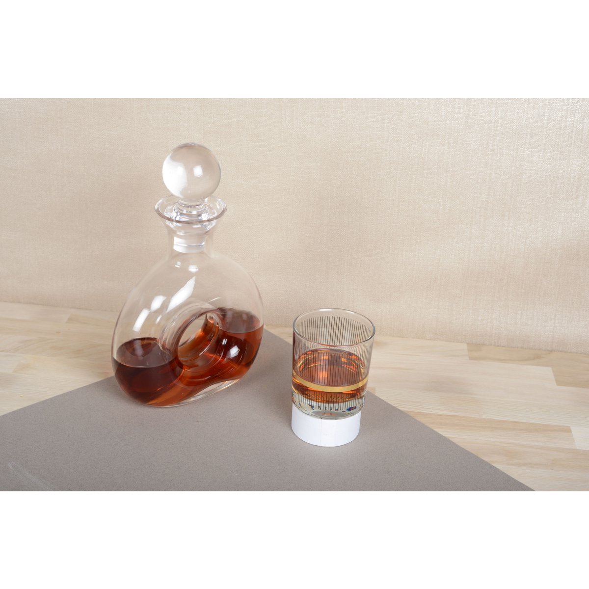 Glass whiskey carafe, 19 × 27.5cm