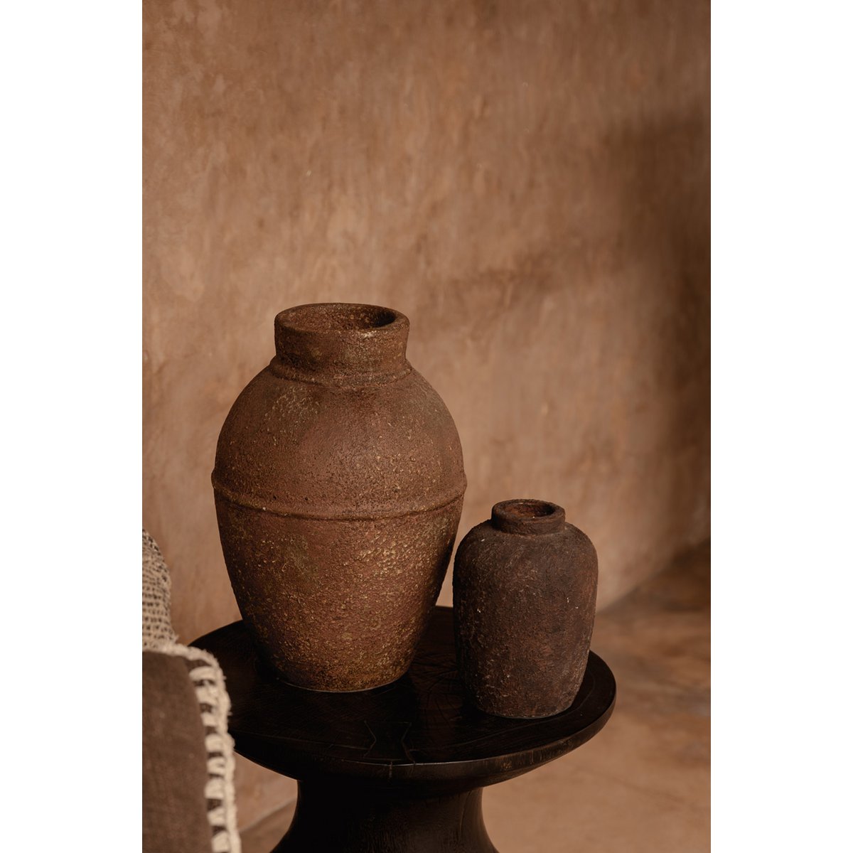 Terracotta vase, small - burgundy handmade