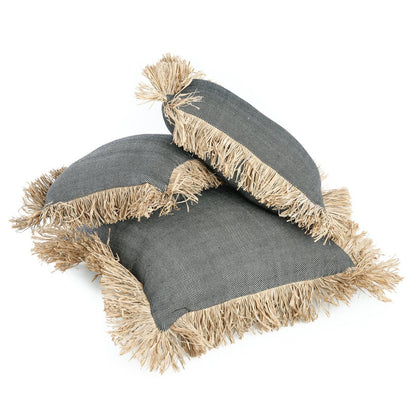 Cotton cushion cover with raffia fringe, 30×50 cm - Black dotted