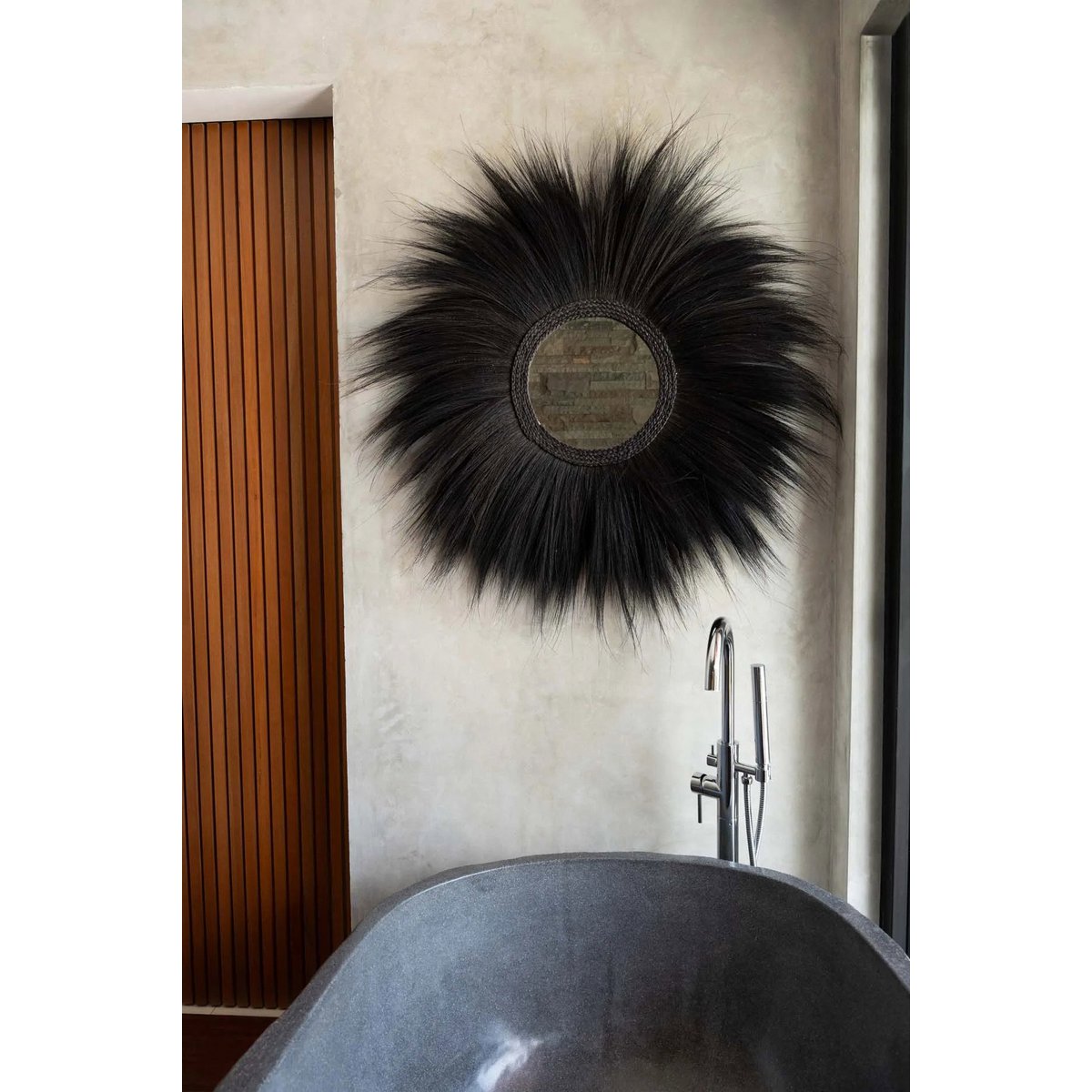 Round mirror with grass frame, 100 cm - Black