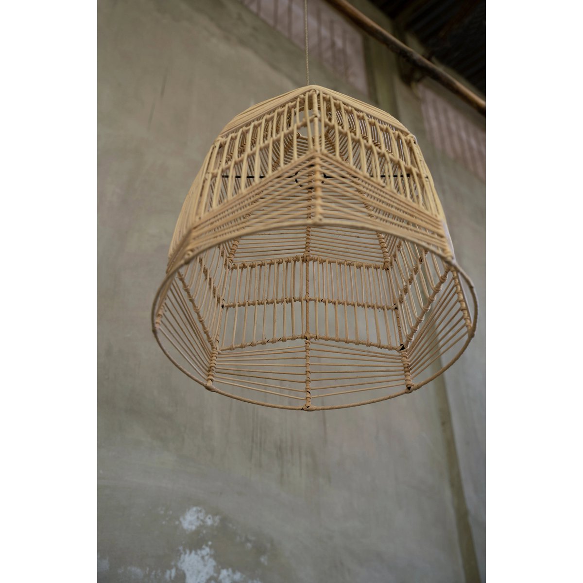 Handwoven rattan pendant shade L - natural finish