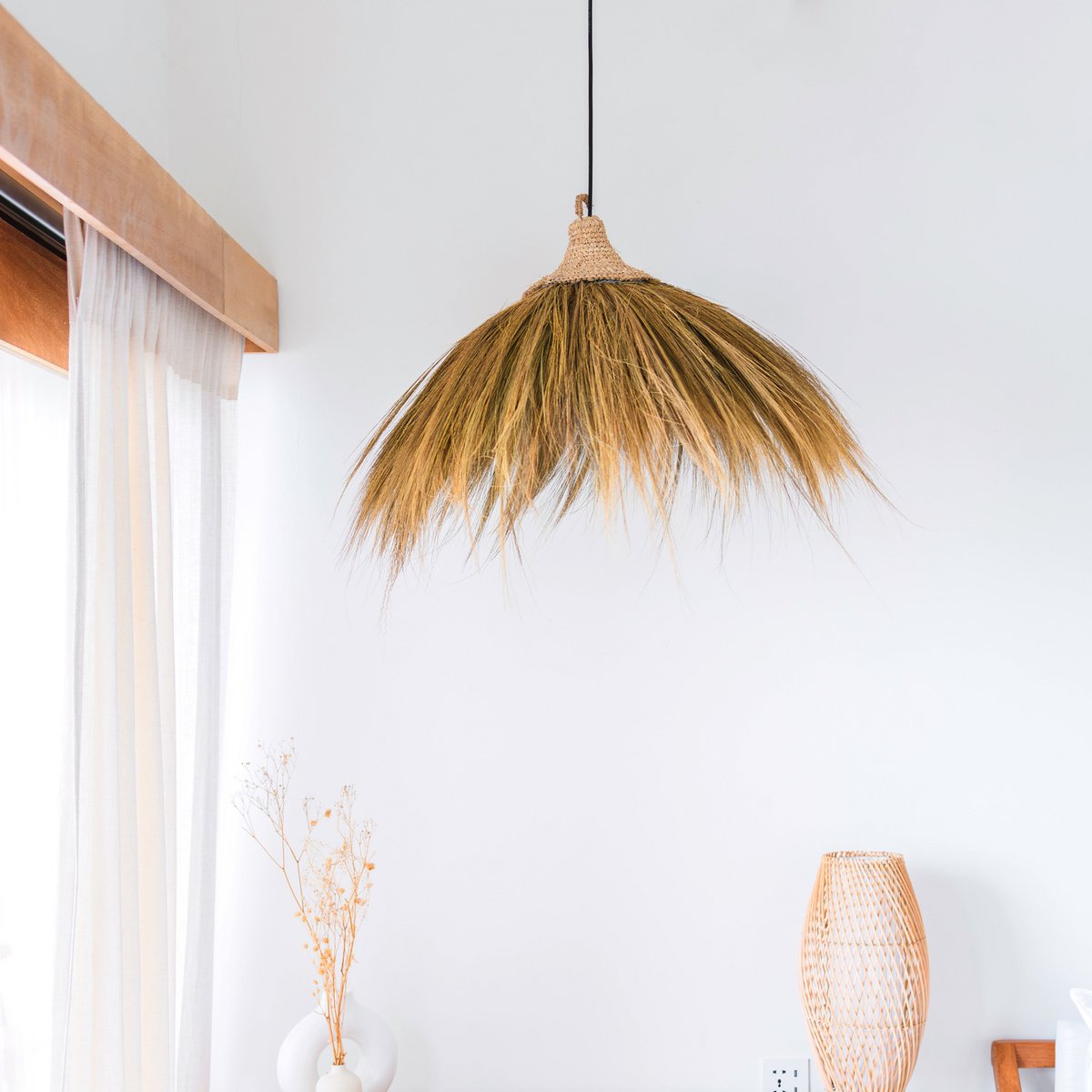 Raffia pendant light Ø 53 cm – fringed shade, beige, green and brown