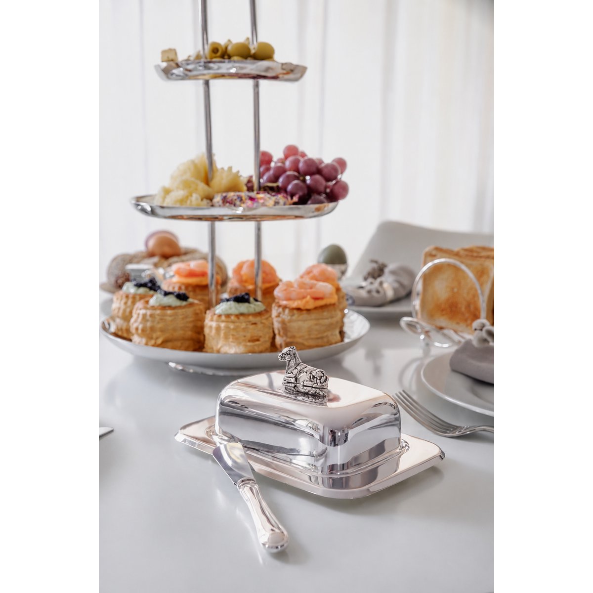 Silver steel butter dish with knife, 18 cm - Cow