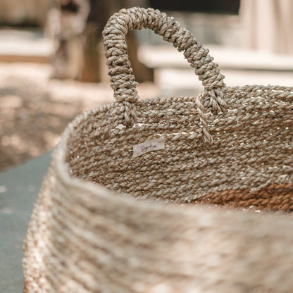 Seagrass & banana fibre basket MAJALENGKA M – brown & beige